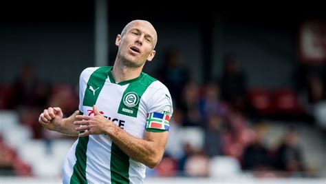 Robben marca con el Groningen 18 años después