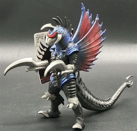 Bandai Movie Monster Series Godzilla Final Wars Gigan 2004 Figure