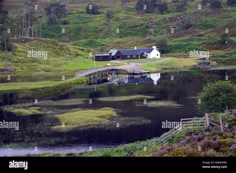 Glen Affric Lodge Hi Res Stock Photography And Images Alamy