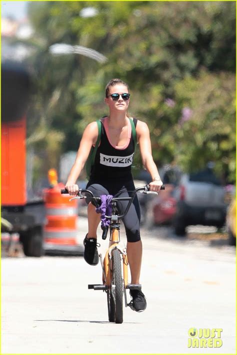 Full Sized Photo Of Nina Agdal Poses Naked On Set 02 Nina Agdal Practices Her Golf Swing