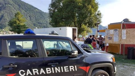 Bimba Di 9 Anni Rischia Di Affogare A Pisogne Soccorsa Dai Bagnanti E