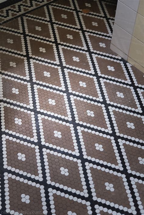Original Mosaic Verandah Cremorne Olde English Tiles™