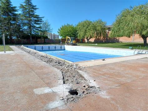 S Inicien Les Obres De Millora De La Piscina Municipal De Calaf