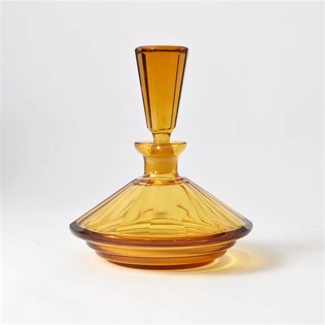 Flacon De Parfum Art D Co En Verre Ambr S En Vente Sur Pamono