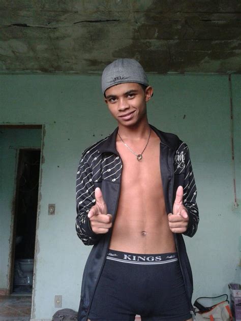 SÓ AMADORES FOTOS E VÍDEOS TESÃO BOYS TEENS NOVINHO SAFADINHO E