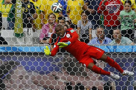 Enyeama Larme Anti Bleus Du Nigeria
