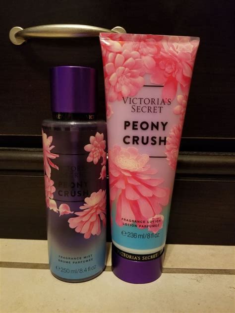 Victoria Secret Peony Crush Lotion Mist Smells Wonderful Selling To