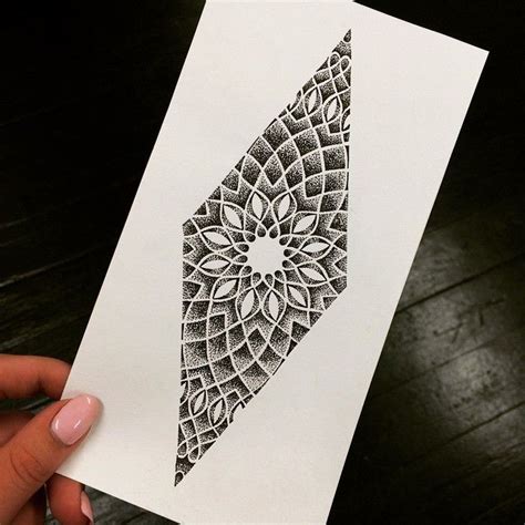 35 Elegant Geometric Tattoo Designs Tattoo Designs And Meanings