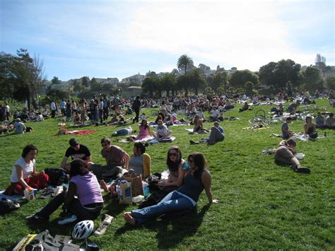 Information About Hipster Beach On Mission Dolores Park San