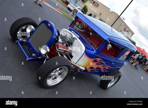 Voiture de hot rod Banque de photographies et dimages à haute résolution Alamy