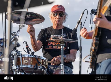 bill kreutzmann  drums performs  billy  kids band  rooftop