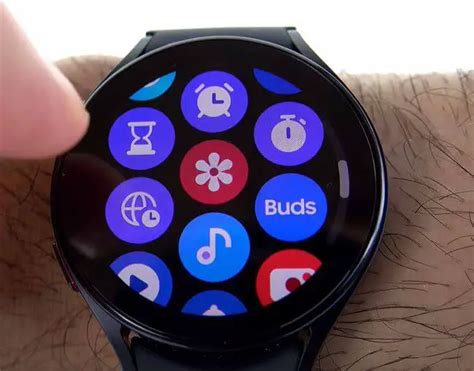 8 Best Smartwatches Under 300 In 2025