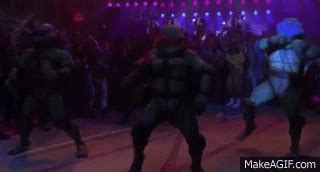 Teenage Mutant Ninja Turtles Dancing on Make a GIF