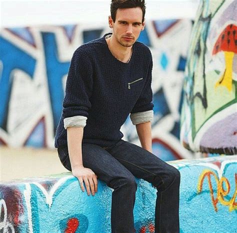 Pin By Hexevampyr On Cory Michael Smith Cory Michael Smith Gotham