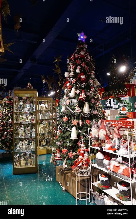 Christmas Store Boutique De Noel Upper Town Quebec City Ville De