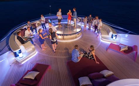 Yachts Rental For New Year Eve In Dubai Charter For New Year