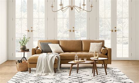 What Colors Go With A Brown Leather Sofa According To Designers