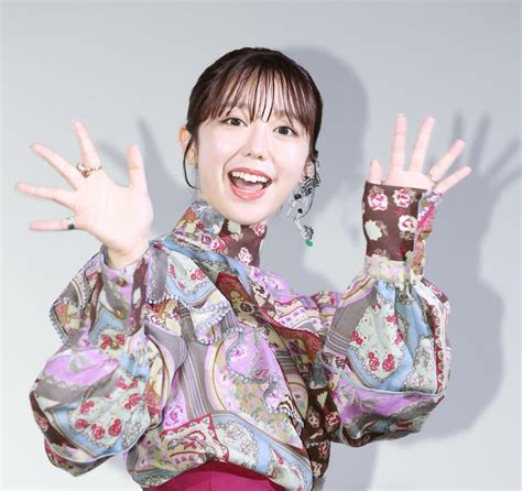 峯岸みなみ、夫「東海オンエア」てつや、7月誕生長女と家族ショットに「なんて幸せな写真」の声 芸能写真ニュース 日刊スポーツ