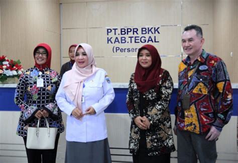 Resmi Miliki Gedung Baru Bpr Bkk Kabupaten Tegal Perluas Pangsa Pasar