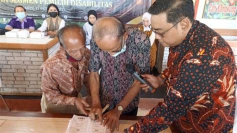 Kpu Kota Blitar Target Partisipasi Pemilih Disabilitas Bisa Capai