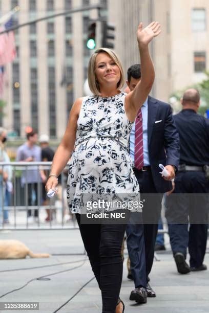 45 Dylan Dreyer Pregnant Stock Photos, High-Res Pictures, and Images - Getty Images