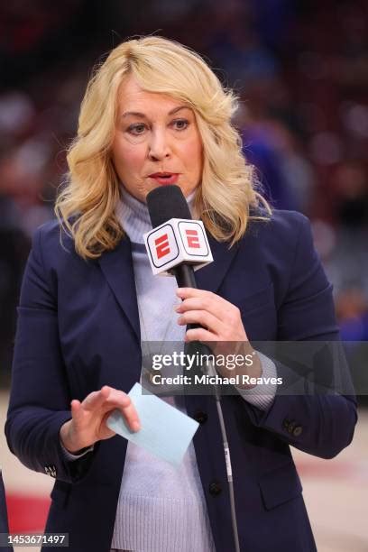 Doris Burke Photos And Premium High Res Pictures Getty Images