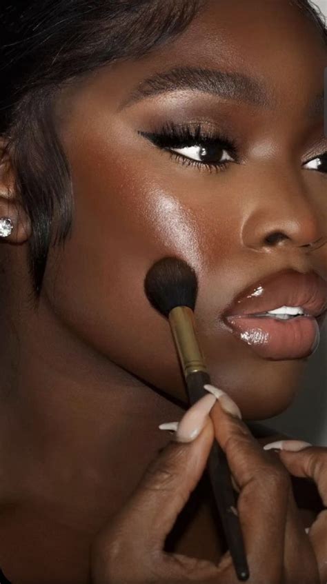 Pin By Futurepossibility Faceless Ma On Makeup Looks Dark Skin