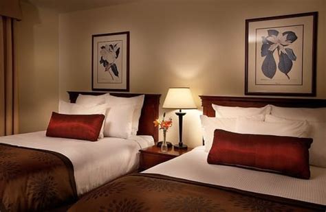 Coast Wenatchee Center Hotel | Downtown Wenatchee's Hotel