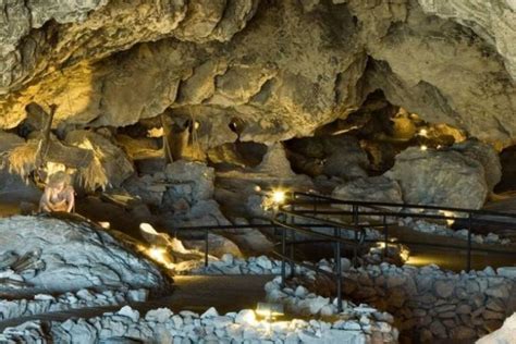 Unas Impresionantes Grutas Cuevas De Pi Ar