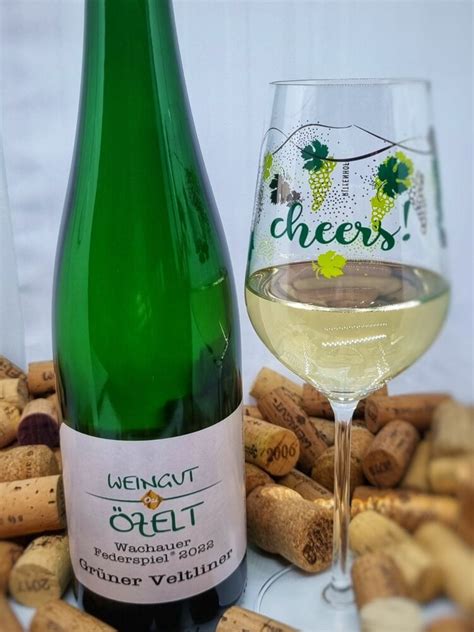 Grüner Veltliner Wachau Weingut Heuriger Gästezimmer Özelt Spitz