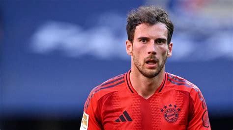 Bundesliga Relegation Bayern Star Goretzka Br Llt Gr Nemeyer Hymne