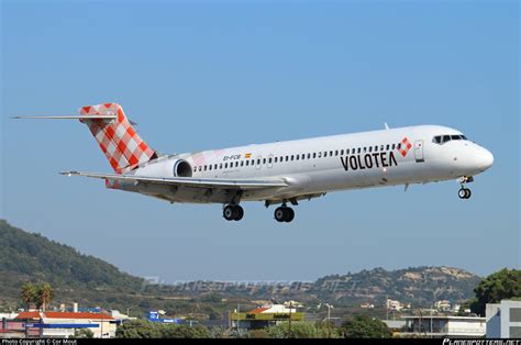 Ei Fcb Volotea Airlines Boeing Bl Photo By Cor Mout Id