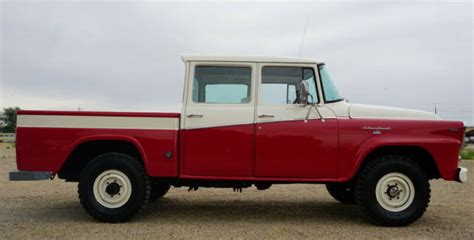 Rare 1959 International Harvester Travelette 4x4 Custom B120 Short