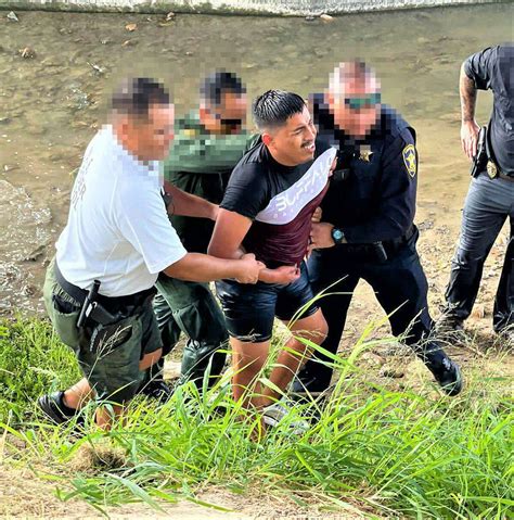 Cartel Del Noreste member arrested near international bridge in Laredo