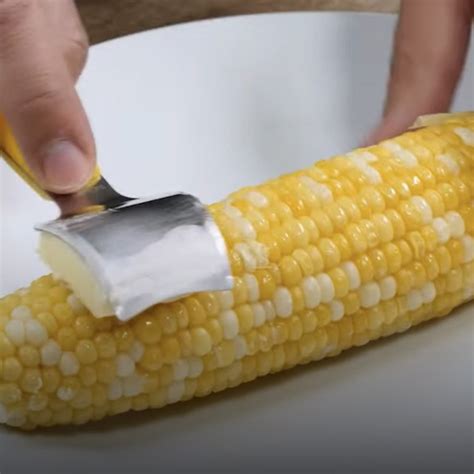 Get perfectly buttered corn every time with these knives