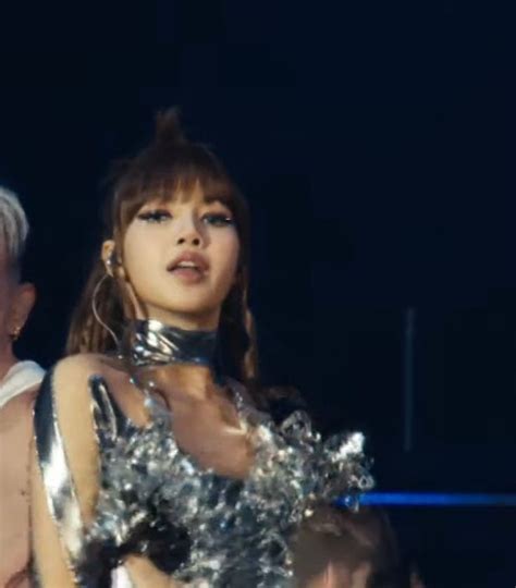 Lisa Blackpink Coachella Money Lalisa