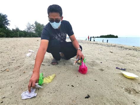 Sampah Sarap Cemari Pantai Port Dickson Utusan Malaysia