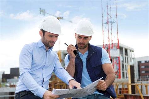 Fiche métier Conducteur de travaux salaire étude rôle et compétence