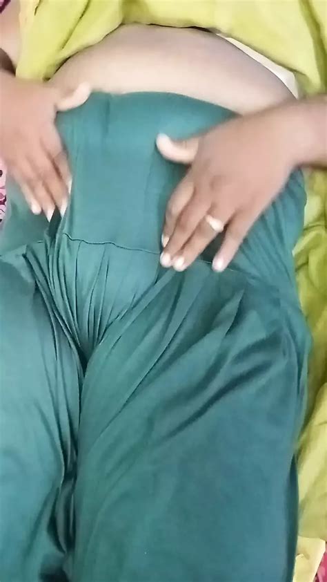 Indian Housewife Passy Water Pumping Amateur Porn Feat Bedroom By FapHouse XHamster