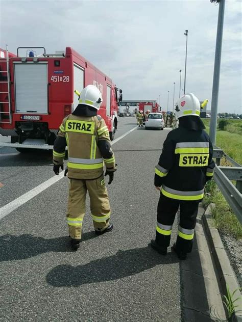 OSP Gliwice Bojków Pożar samochodu osobowego na autostradzie A4