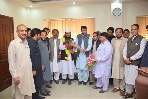 Dg Cmgp Welcomes District Mayor Peshawar Zubair Ali