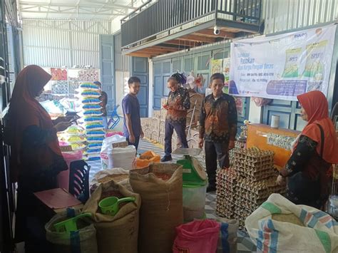 Pantau Harga Bahan Pokok Di Pasar Malili Amrullah Semoga Stabil