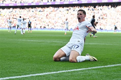 Tottenham Player Ratings V Burnley Micky Van De Ven Saves The Day