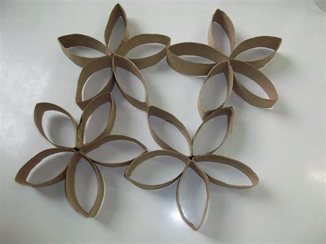 Flores Hechas Con Rollos De Carton DPECKEVENTOS DECORACIONES