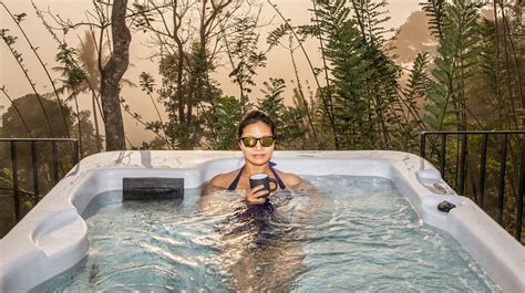 Hot Tub Benefits 7 Health Benefits Of Soaking In A Hot Tub