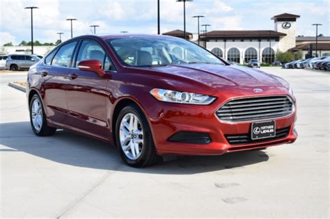 Pre Owned 2014 Ford Fusion Se