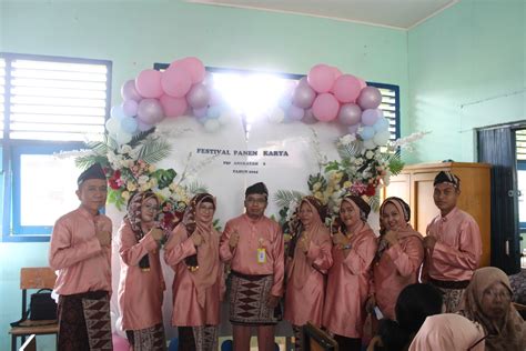 Sma Negeri Tanjung Jabung Barat Rumah Gelar Festival Panen Raya