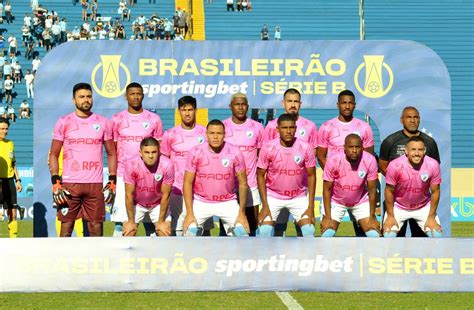 Londrina Faz Camisa Especial Para O Outubro Rosa E Doa Uniformes Para O