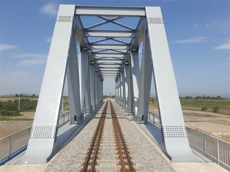 Linia De Tren Bra Ov Ntorsura Buz Ului Se Redeschide Luni