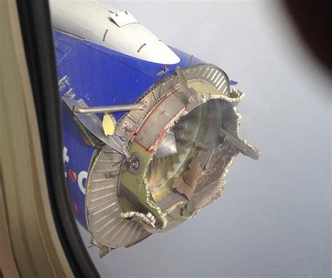 NTSB Report Southwest Boeing 737s Engine Damaged When Fan Blade Snapped